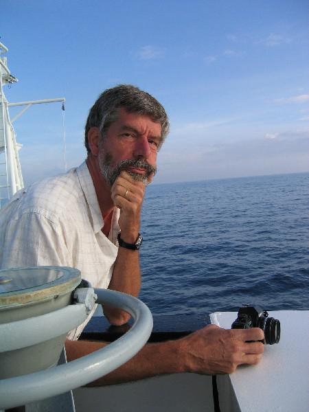 Mariene geoloog en geofysicus Jean-Pierre Henriet (1945-2017) verrichte mariene onderzoek aan de UGent en was zowel in België als internationaal een gewaardeerd wetenschapper (© Renard Centre of Marine Geology (UGent-RCMG), CC).