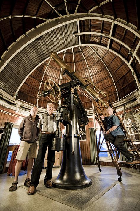 De gerestaureerde telescoop van Monckhoven in Volkssterrenwacht Armand Pien (2010) (Collectie UGentMemorie, © UGent - foto Pieter Morlion).