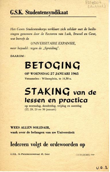 Pamflet van het G.S.K. Studentensyndikaat uit 1965 dat de studenten oproept om te staken en betogen tegen de Expansiewet (Collectie Universiteitsarchief Gent).