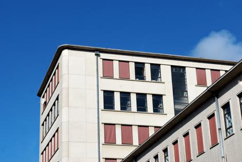 Detail van het gebouw van de faculteit Letteren & Wijsbegeerte
