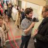 Net voor de officiële voorstelling van het jubileumboek 'Uit de ivoren toren' van Gita Deneckere op 8 oktober 2017 interviewt masterstudent Geschiedenis Elias Degruyter voor Urgent.fm de kersverse rector Rik Van de Walle (© UGent, collectie Beeldbank).