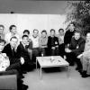 De eerste lichting Gentse uitgaande Erasmusstudenten in het academiejaar 1988-89 bij hun terugkomst in Gent in 1989. Pierre Schoentjes zit derde van rechts (© Universiteitsarchief Gent, SA20_1989_001). 