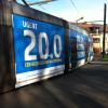 Deze tram 4 verspreid de verjaardagsboodschap van de UGent in de stad. "Stap op richting toekomst." Gespot op 21 maart 2017 in Ledeberg.