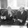 Rector Jan-Jacques Bouckaert en kamervoorzitter Achiel Van Acker bij de ontvangst van het Raadgevend College in de salons van de rector in 1969 (Collectie Universiteitsarchief Gent, © De Cae - foto De Cae).