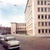 Zijvleugel van de faculteit Letteren en Wijsbegeerte (Blandijn) aan de Sint-Amandsstraat vlak na de ingebruikname begin jaren 1960 (Collectie Universiteitsarchief Gent - foto R. Masson).